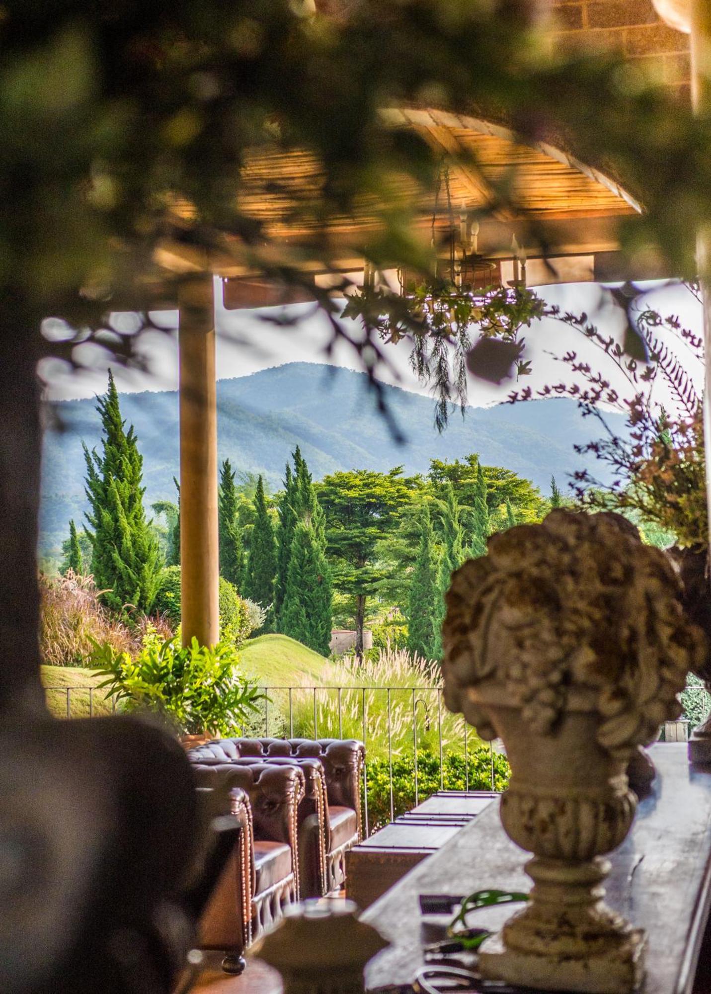 La Toscana Suan Phueng Exteriör bild